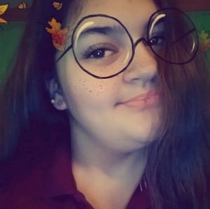 Meet your Posher, Christina